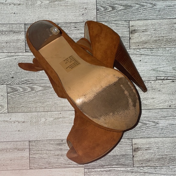 Bakers cognac tie-back booties - Picture 6 of 7